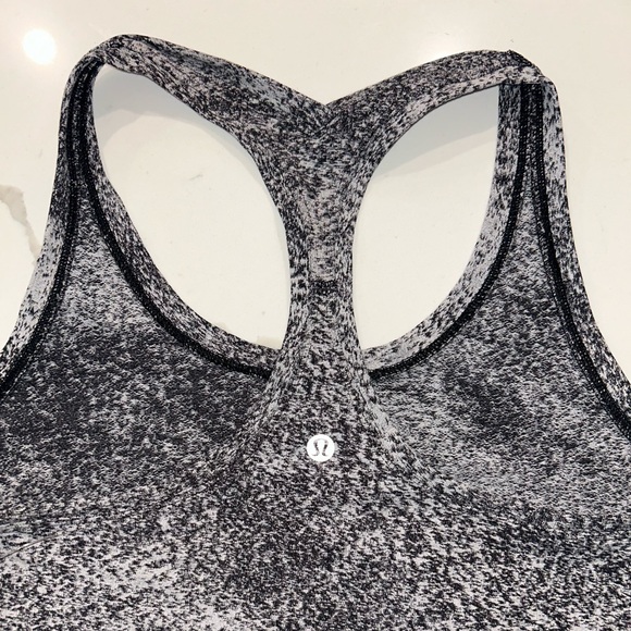 Lululemon Tank - Black white Size 6 - Picture 1 of 2